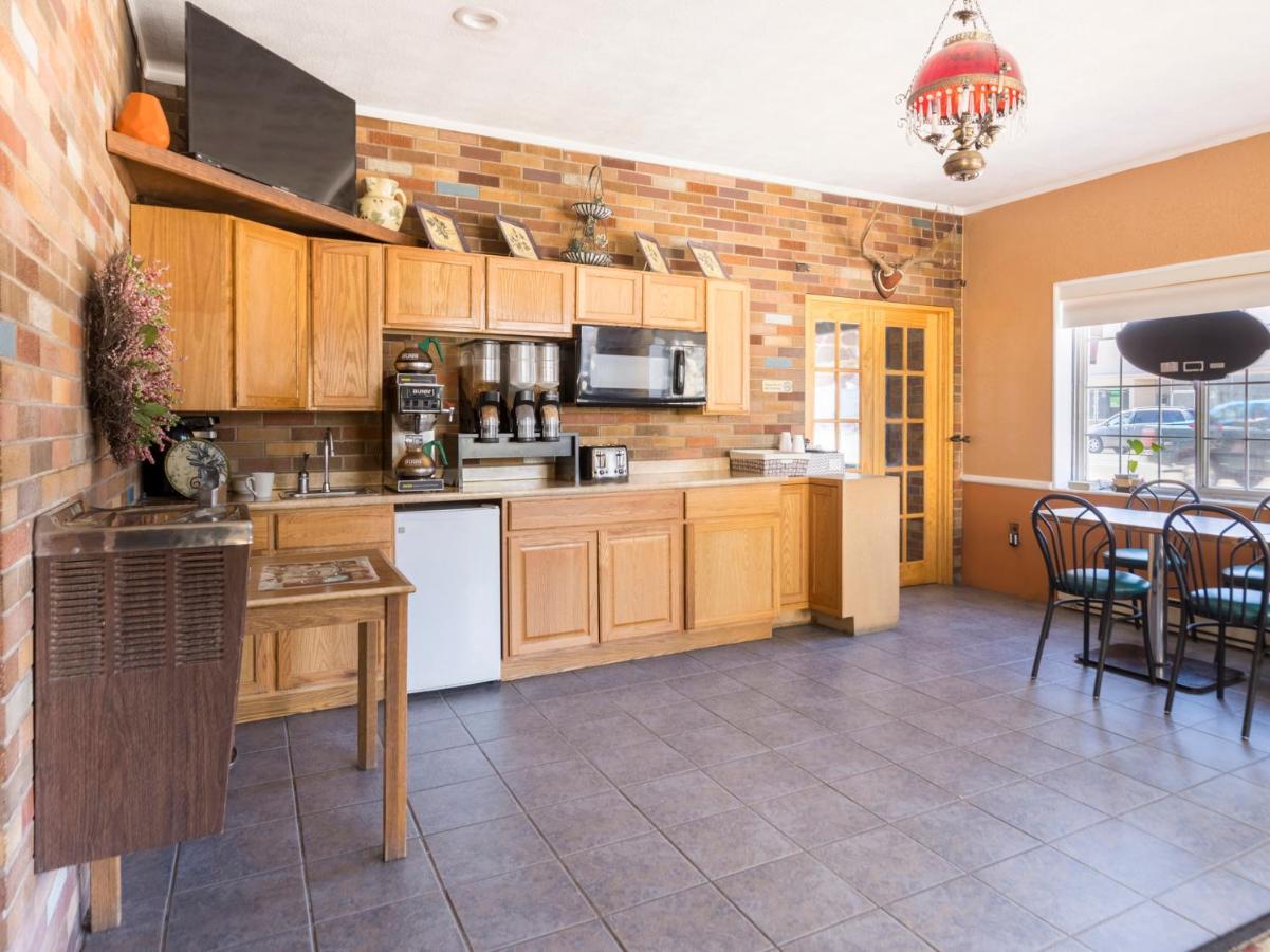 Oyo Hotel Richfield Ut I-70 Экстерьер фото